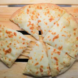 جبن موزيريلا